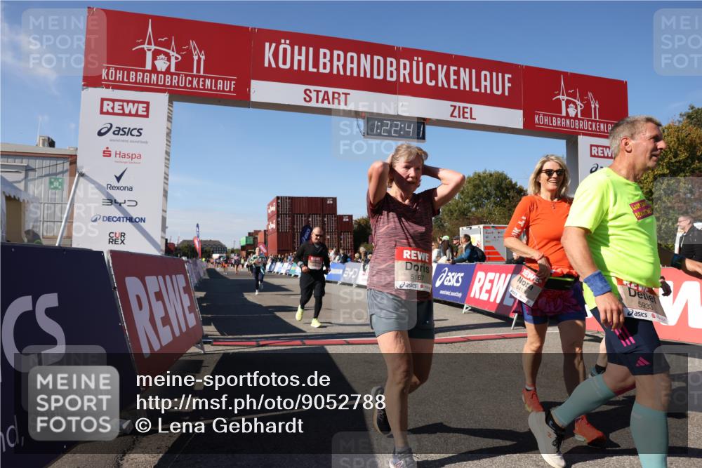 03.10.2025 - Köhlbrandbrückenlauf Lena Gebhardt http://msf.ph/oto/9052788 03.10.2025 13:22:42 Ziel 4481, 4482, 4508, 5122, 5125, 5167, 5213, 5214, 5675, 5839, 5928, 5933, 5982, 6107, 6261, 6300, 6413, 6733 meine-sportfotos.de