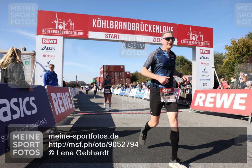 03.10.2025 - Köhlbrandbrückenlauf Lena Gebhardt http://msf.ph/oto/9052794 03.10.2025 13:06:33 Ziel 4015, 4026, 4122, 4124, 4151, 4312, 4396, 4405, 4550, 4658, 4659, 5563, 5641, 5970, 6193, 6256 meine-sportfotos.de