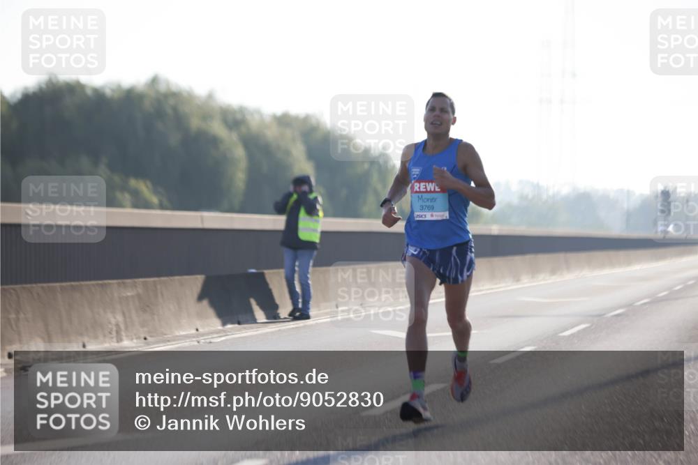 03.10.2025 - Köhlbrandbrückenlauf Jannik Wohlers http://msf.ph/oto/9052830 03.10.2025 09:09:44 Position 3 3769 meine-sportfotos.de