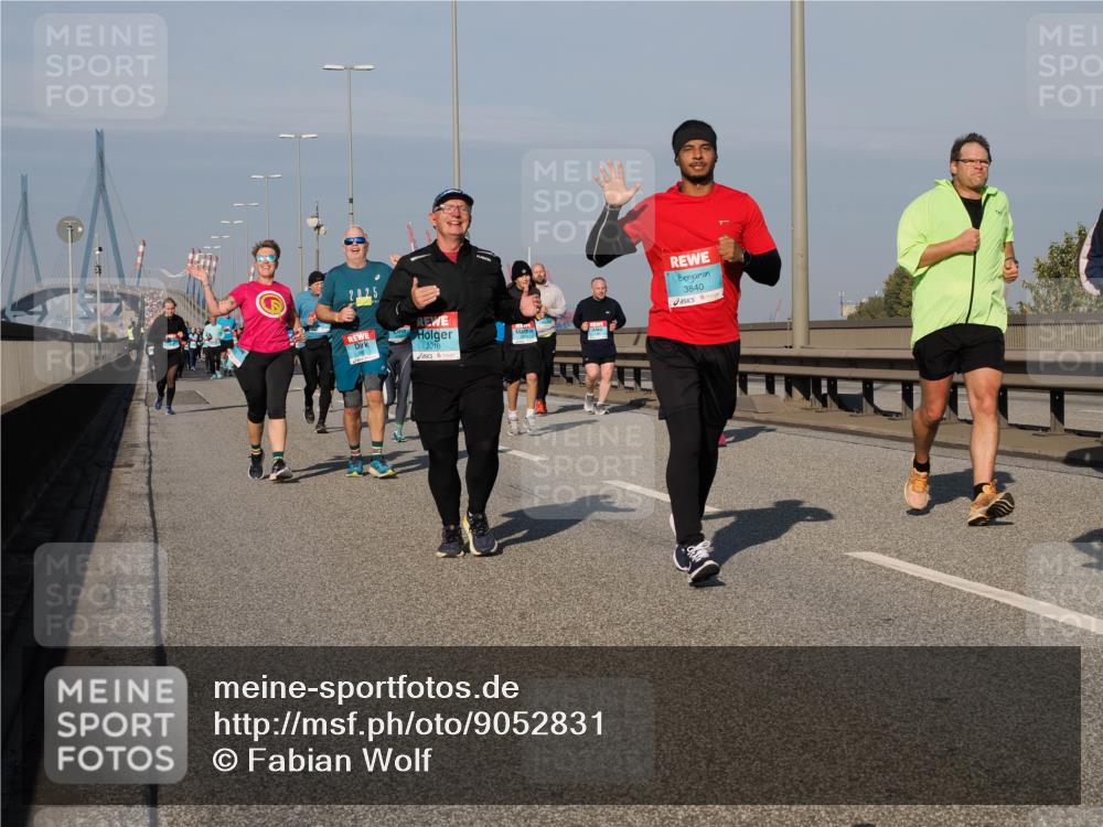 03.10.2025 - Köhlbrandbrückenlauf Fabian Wolf http://msf.ph/oto/9052831 03.10.2025 10:02:20 Position 3 2018, 3840 meine-sportfotos.de
