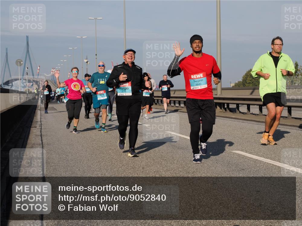 03.10.2025 - Köhlbrandbrückenlauf Fabian Wolf http://msf.ph/oto/9052840 03.10.2025 10:02:20 Position 3 2025, 2018, 3840 meine-sportfotos.de