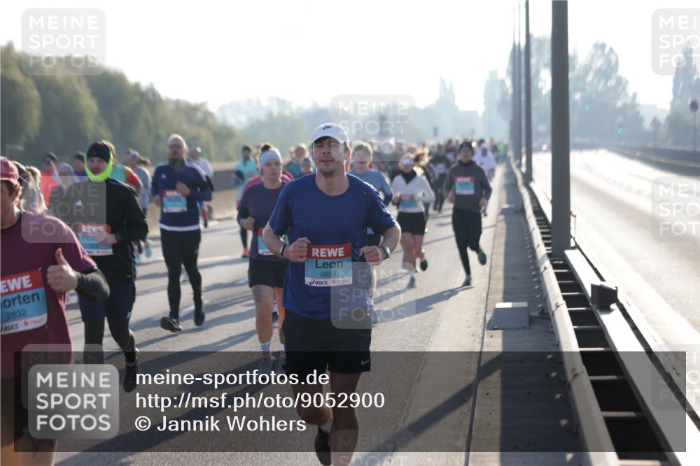 03.10.2025 - Köhlbrandbrückenlauf Jannik Wohlers http://msf.ph/oto/9052900 03.10.2025 09:19:42 Position 3 2832, 3653 meine-sportfotos.de
