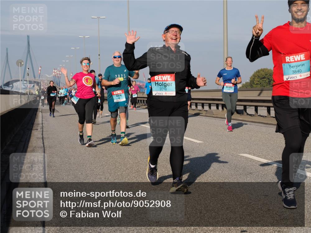 03.10.2025 - Köhlbrandbrückenlauf Fabian Wolf http://msf.ph/oto/9052908 03.10.2025 10:02:21 Position 3 2025, 2018, 3897, 3840 meine-sportfotos.de