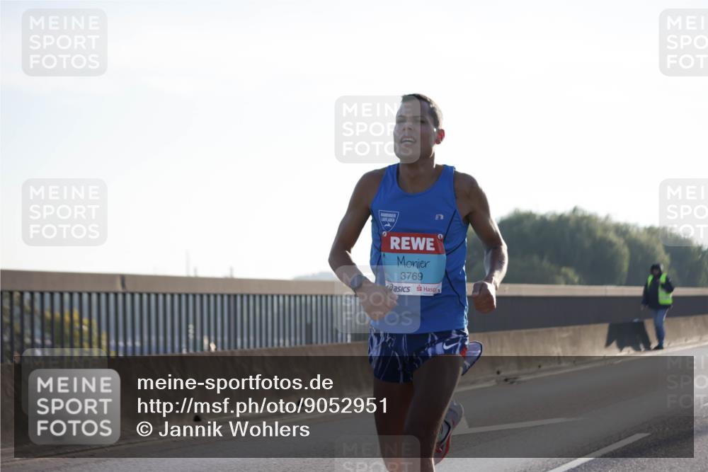 03.10.2025 - Köhlbrandbrückenlauf Jannik Wohlers http://msf.ph/oto/9052951 03.10.2025 09:09:45 Position 3 3769 meine-sportfotos.de