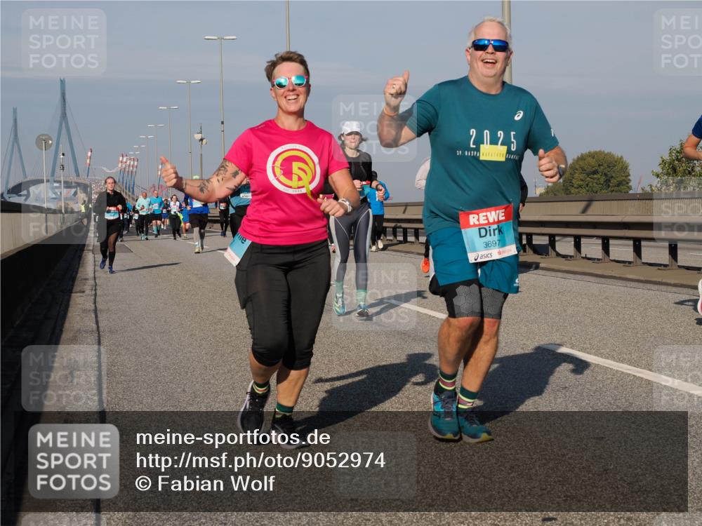 03.10.2025 - Köhlbrandbrückenlauf Fabian Wolf http://msf.ph/oto/9052974 03.10.2025 10:02:23 Position 3 2025, 39, 3697 meine-sportfotos.de