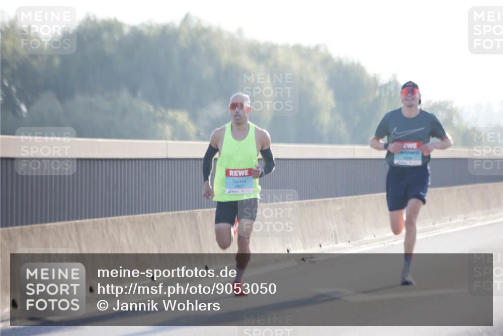 03.10.2025 - Köhlbrandbrückenlauf Jannik Wohlers http://msf.ph/oto/9053050 03.10.2025 09:10:36 Position 3 3807, 1008 meine-sportfotos.de