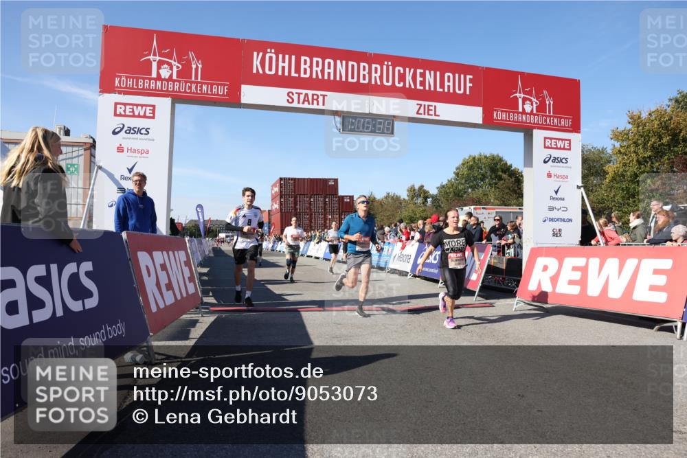 03.10.2025 - Köhlbrandbrückenlauf Lena Gebhardt http://msf.ph/oto/9053073 03.10.2025 13:06:38 Ziel 4015, 4026, 4122, 4151, 4312, 4396, 4405, 4658, 5798, 5971, 6061, 6256, 6721 meine-sportfotos.de