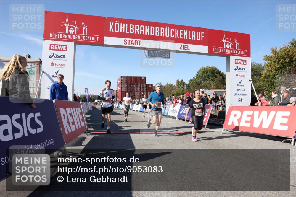 03.10.2025 - Köhlbrandbrückenlauf Lena Gebhardt http://msf.ph/oto/9053083 03.10.2025 13:06:38 Ziel 4015, 4026, 4122, 4151, 4312, 4396, 4405, 4658, 5798, 5971, 6061, 6256, 6721 meine-sportfotos.de