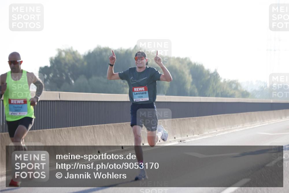 03.10.2025 - Köhlbrandbrückenlauf Jannik Wohlers http://msf.ph/oto/9053170 03.10.2025 09:10:37 Position 3 3807, 1008 meine-sportfotos.de