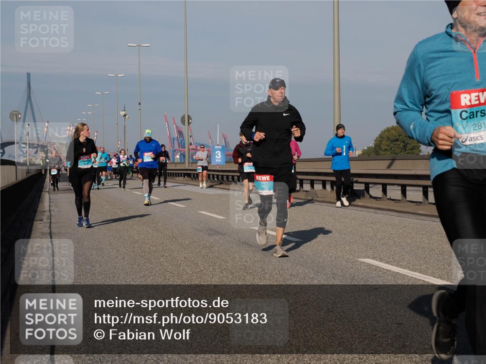 03.10.2025 - Köhlbrandbrückenlauf Fabian Wolf http://msf.ph/oto/9053183 03.10.2025 10:02:27 Position 3 3786, 281 meine-sportfotos.de