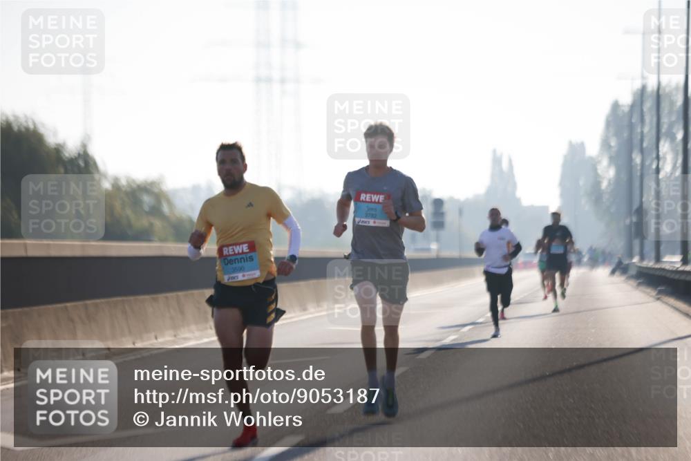 03.10.2025 - Köhlbrandbrückenlauf Jannik Wohlers http://msf.ph/oto/9053187 03.10.2025 09:10:39 Position 3 3590, 3782 meine-sportfotos.de