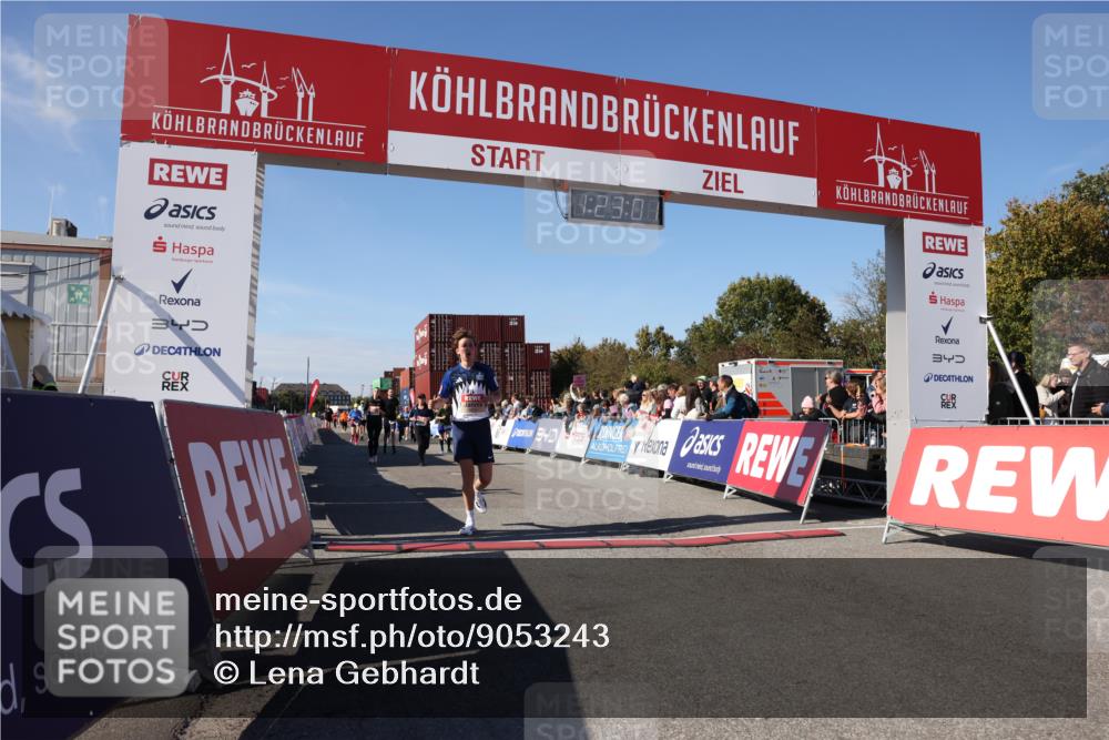03.10.2025 - Köhlbrandbrückenlauf Lena Gebhardt http://msf.ph/oto/9053243 03.10.2025 13:23:01 Ziel 4350, 4602, 4603, 4964, 4987, 5046, 5189, 5812, 5924, 5925, 6027, 6070, 6071 meine-sportfotos.de