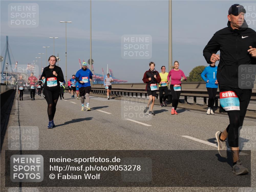 03.10.2025 - Köhlbrandbrückenlauf Fabian Wolf http://msf.ph/oto/9053278 03.10.2025 10:02:29 Position 3 3786 meine-sportfotos.de