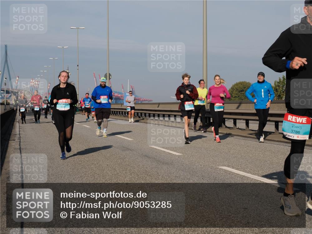 03.10.2025 - Köhlbrandbrückenlauf Fabian Wolf http://msf.ph/oto/9053285 03.10.2025 10:02:29 Position 3 3786 meine-sportfotos.de