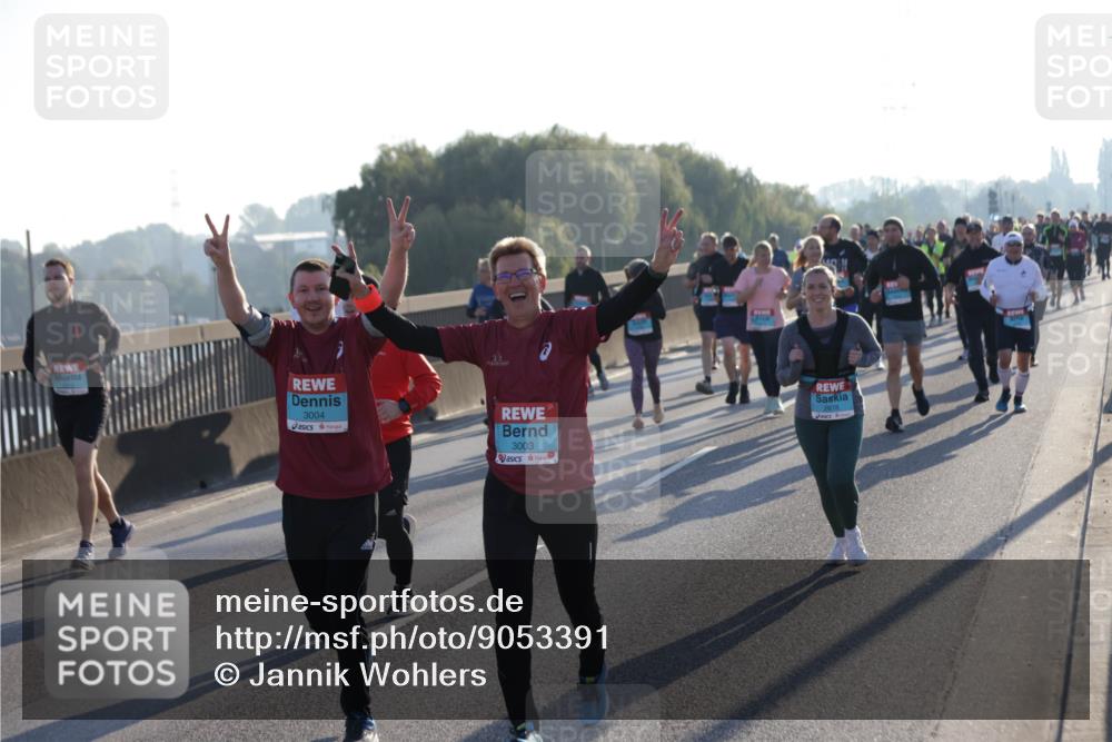 03.10.2025 - Köhlbrandbrückenlauf Jannik Wohlers http://msf.ph/oto/9053391 03.10.2025 09:19:53 Position 3 3004, 3003, 2678 meine-sportfotos.de