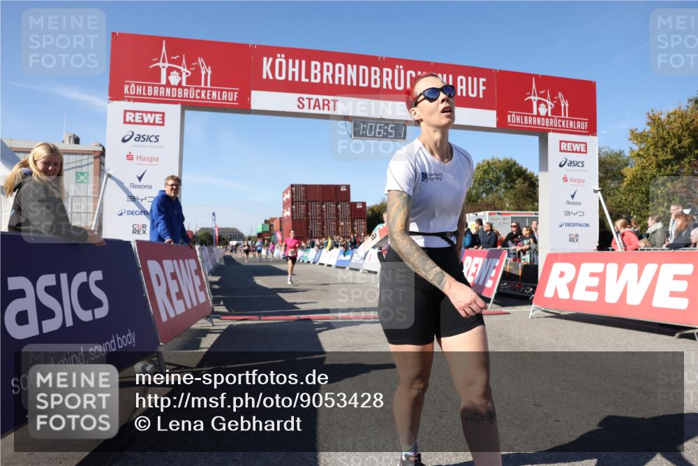 03.10.2025 - Köhlbrandbrückenlauf Lena Gebhardt http://msf.ph/oto/9053428 03.10.2025 13:06:52 Ziel 5963, 5971, 6056, 6089, 6745, 6799 meine-sportfotos.de