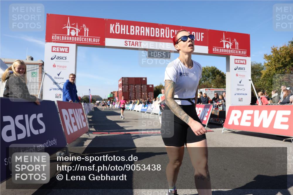 03.10.2025 - Köhlbrandbrückenlauf Lena Gebhardt http://msf.ph/oto/9053438 03.10.2025 13:06:52 Ziel 5963, 5971, 6056, 6089, 6745, 6799 meine-sportfotos.de
