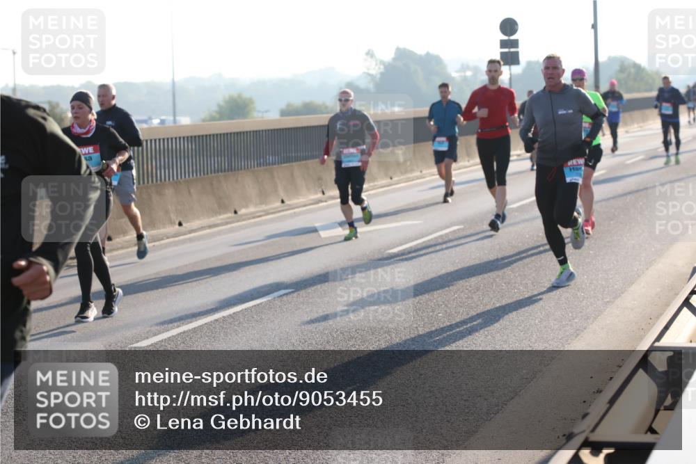 03.10.2025 - Köhlbrandbrückenlauf Lena Gebhardt http://msf.ph/oto/9053455 03.10.2025 09:16:04 Position 1  meine-sportfotos.de