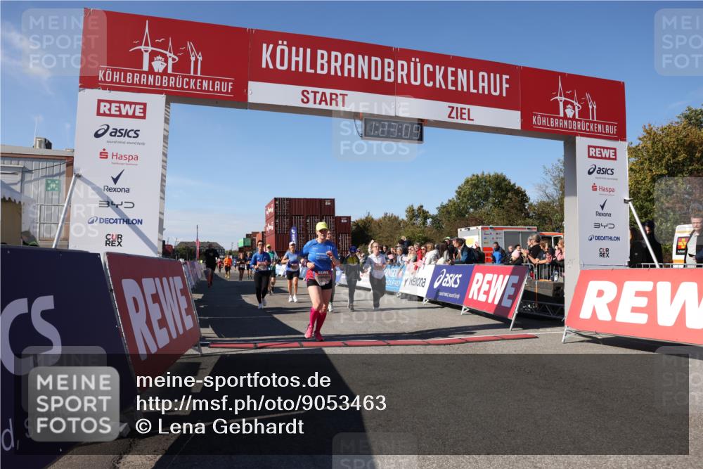 03.10.2025 - Köhlbrandbrückenlauf Lena Gebhardt http://msf.ph/oto/9053463 03.10.2025 13:23:09 Ziel 4339, 4350, 4553, 4904, 4905, 4964, 4987, 5076, 5573, 5712, 5716, 5812, 6070, 6071, 6652 meine-sportfotos.de
