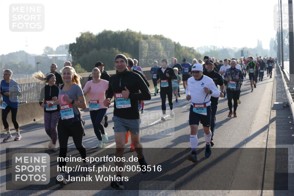 03.10.2025 - Köhlbrandbrückenlauf Jannik Wohlers http://msf.ph/oto/9053516 03.10.2025 09:19:57 Position 3 1907, 1672, 1905, 2929 meine-sportfotos.de