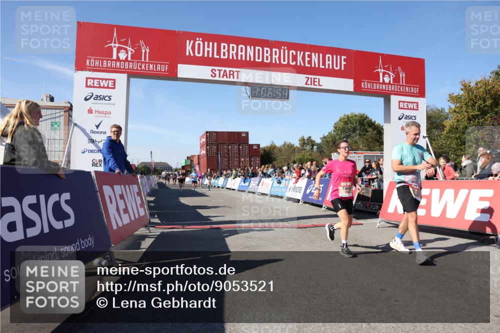 03.10.2025 - Köhlbrandbrückenlauf Lena Gebhardt http://msf.ph/oto/9053521 03.10.2025 13:06:55 Ziel 4152, 4249, 5963, 6056, 6089, 6745, 6799 meine-sportfotos.de