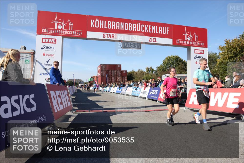 03.10.2025 - Köhlbrandbrückenlauf Lena Gebhardt http://msf.ph/oto/9053535 03.10.2025 13:06:55 Ziel 4152, 4249, 5963, 6056, 6089, 6745, 6799 meine-sportfotos.de