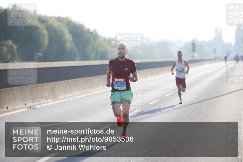 03.10.2025 - Köhlbrandbrückenlauf Jannik Wohlers http://msf.ph/oto/9053536 03.10.2025 09:10:54 Position 3 2968 meine-sportfotos.de