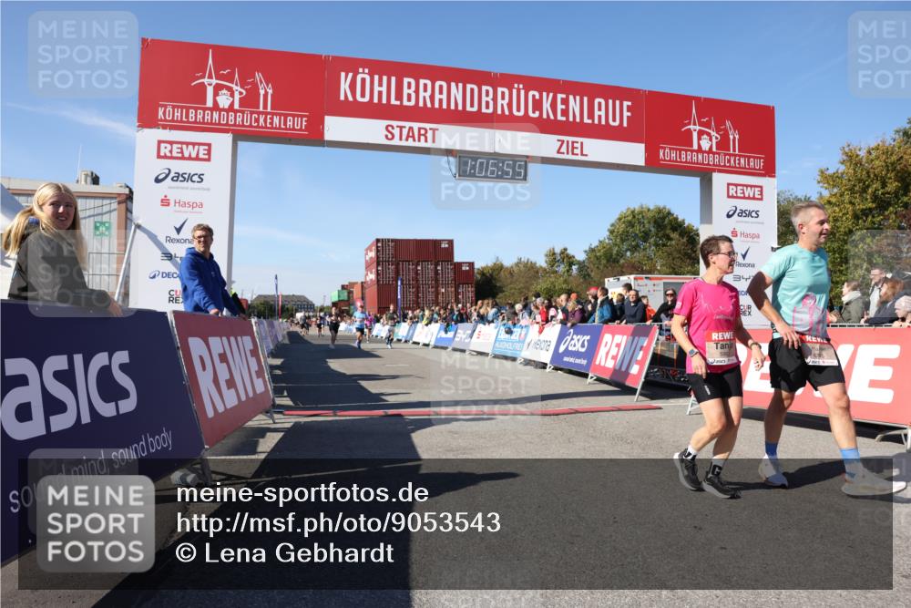 03.10.2025 - Köhlbrandbrückenlauf Lena Gebhardt http://msf.ph/oto/9053543 03.10.2025 13:06:55 Ziel 4152, 4249, 5963, 6056, 6089, 6745, 6799 meine-sportfotos.de