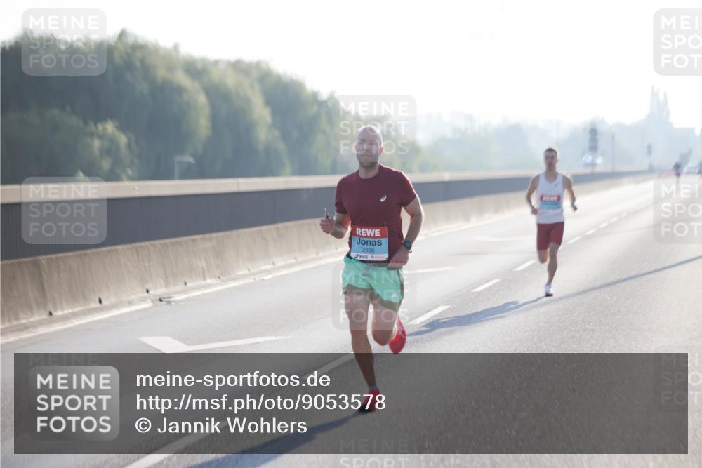 03.10.2025 - Köhlbrandbrückenlauf Jannik Wohlers http://msf.ph/oto/9053578 03.10.2025 09:10:54 Position 3 2968 meine-sportfotos.de