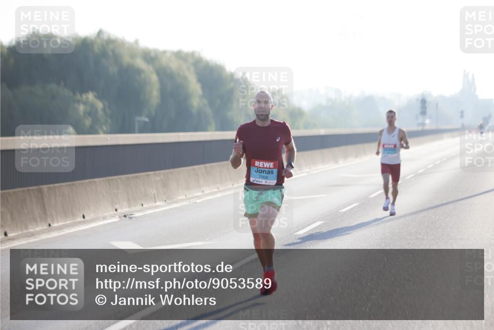 03.10.2025 - Köhlbrandbrückenlauf Jannik Wohlers http://msf.ph/oto/9053589 03.10.2025 09:10:54 Position 3 2968 meine-sportfotos.de