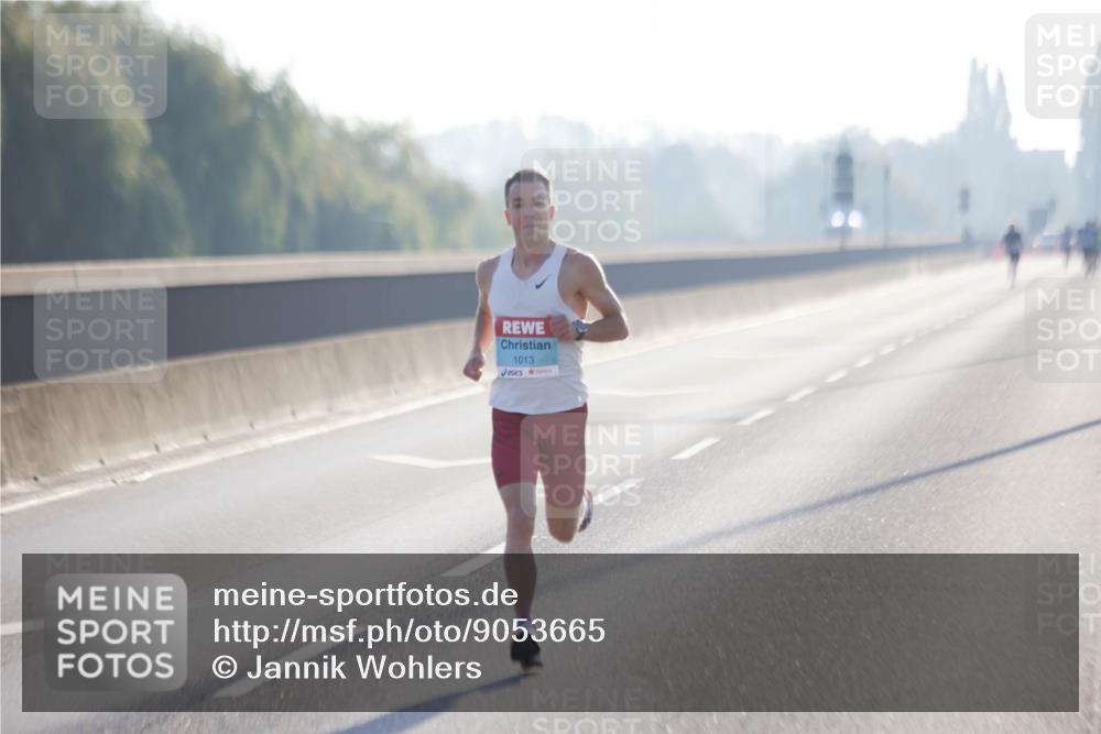 03.10.2025 - Köhlbrandbrückenlauf Jannik Wohlers http://msf.ph/oto/9053665 03.10.2025 09:10:56 Position 3 1013 meine-sportfotos.de