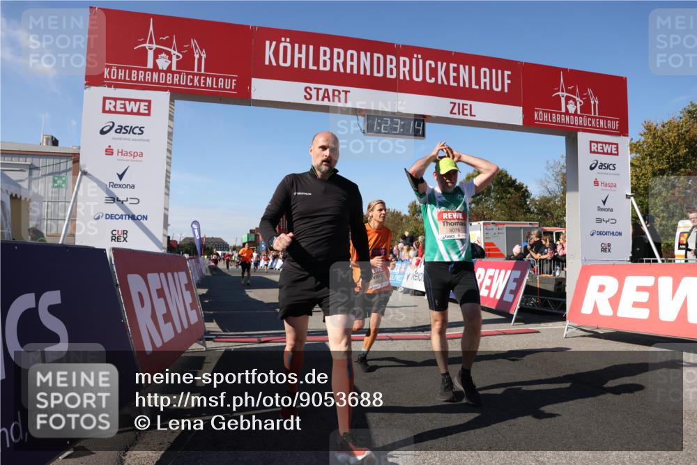 03.10.2025 - Köhlbrandbrückenlauf Lena Gebhardt http://msf.ph/oto/9053688 03.10.2025 13:23:15 Ziel 4339, 4553, 4904, 4905, 4911, 4987, 5076, 5573, 5712, 5716, 6070, 6071, 6277, 6618, 6619, 6652, 6653 meine-sportfotos.de