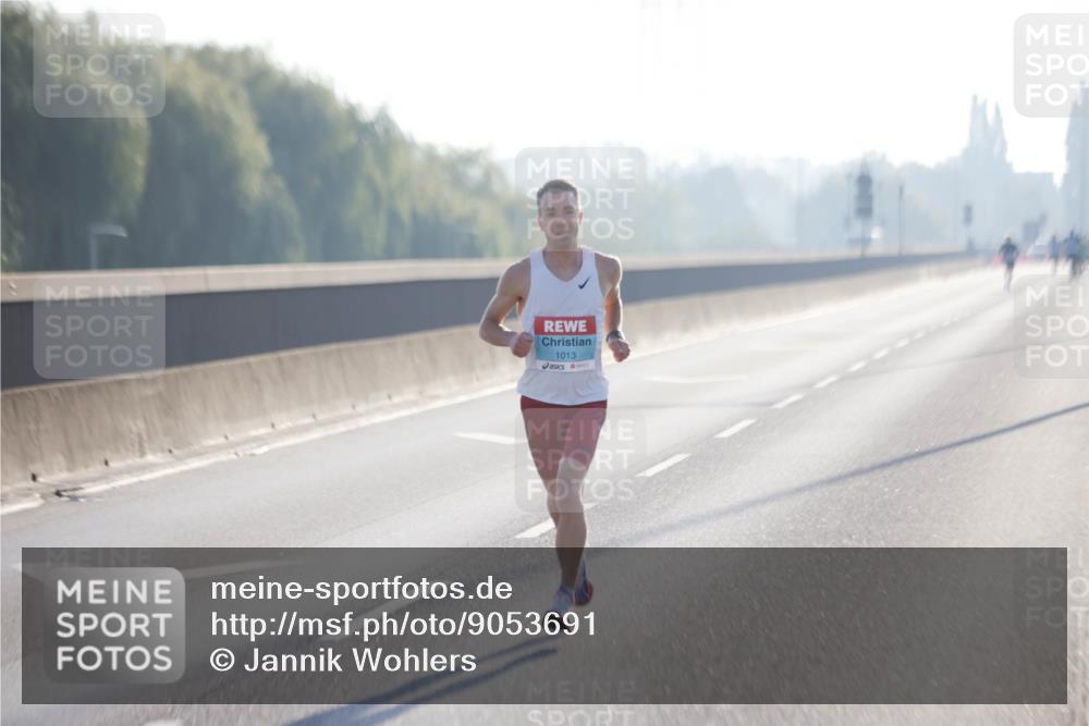 03.10.2025 - Köhlbrandbrückenlauf Jannik Wohlers http://msf.ph/oto/9053691 03.10.2025 09:10:57 Position 3 1013 meine-sportfotos.de