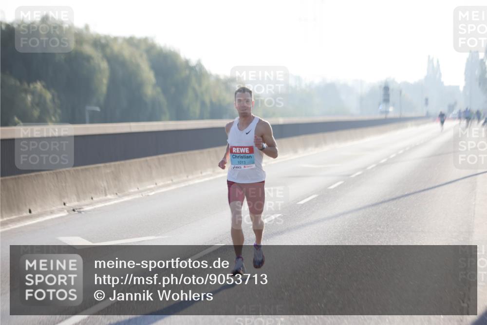 03.10.2025 - Köhlbrandbrückenlauf Jannik Wohlers http://msf.ph/oto/9053713 03.10.2025 09:10:57 Position 3 1013 meine-sportfotos.de