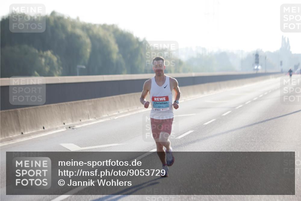 03.10.2025 - Köhlbrandbrückenlauf Jannik Wohlers http://msf.ph/oto/9053729 03.10.2025 09:10:57 Position 3 1013 meine-sportfotos.de