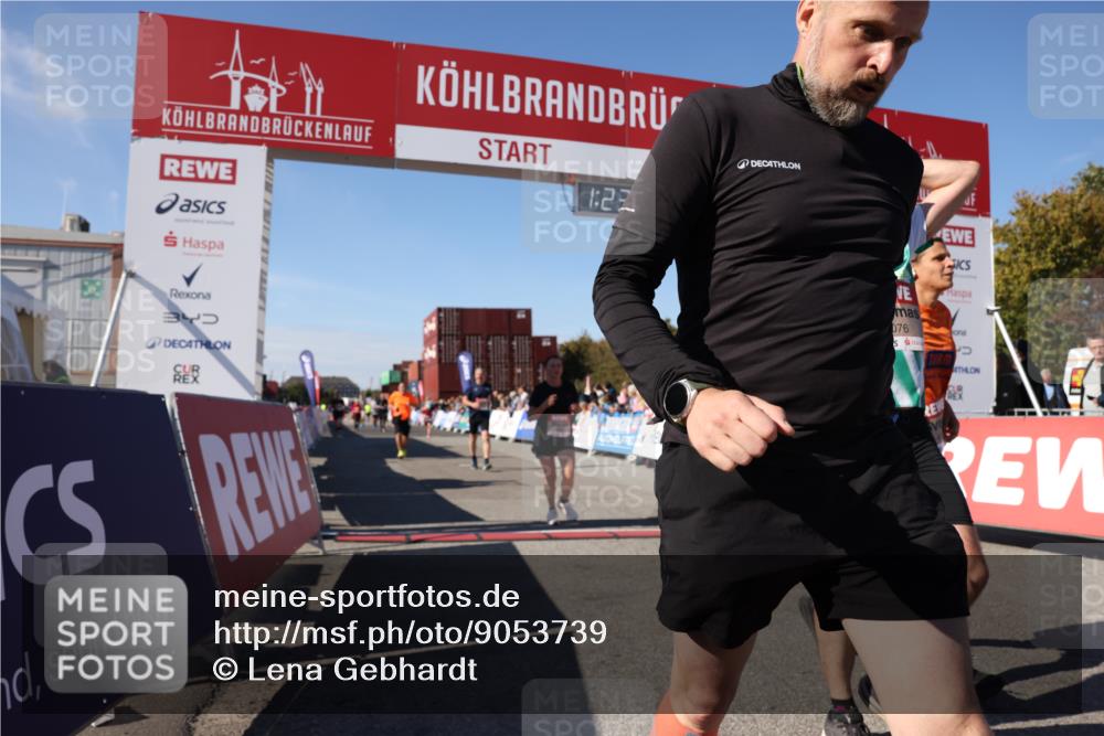 03.10.2025 - Köhlbrandbrückenlauf Lena Gebhardt http://msf.ph/oto/9053739 03.10.2025 13:23:16 Ziel 4339, 4553, 4904, 4905, 4911, 5076, 5573, 5712, 5716, 6071, 6277, 6618, 6619, 6652, 6653 meine-sportfotos.de