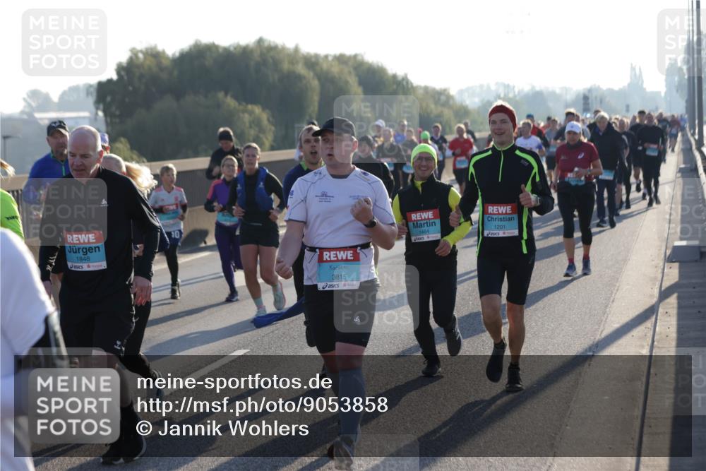 03.10.2025 - Köhlbrandbrückenlauf Jannik Wohlers http://msf.ph/oto/9053858 03.10.2025 09:20:04 Position 3 1848, 10, 3815, 1464, 1201 meine-sportfotos.de