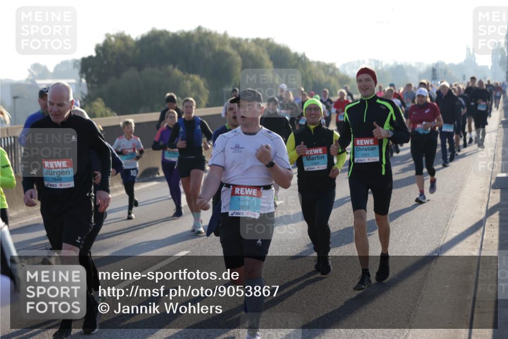 03.10.2025 - Köhlbrandbrückenlauf Jannik Wohlers http://msf.ph/oto/9053867 03.10.2025 09:20:04 Position 3 1848, 10, 3815, 1464, 1201 meine-sportfotos.de
