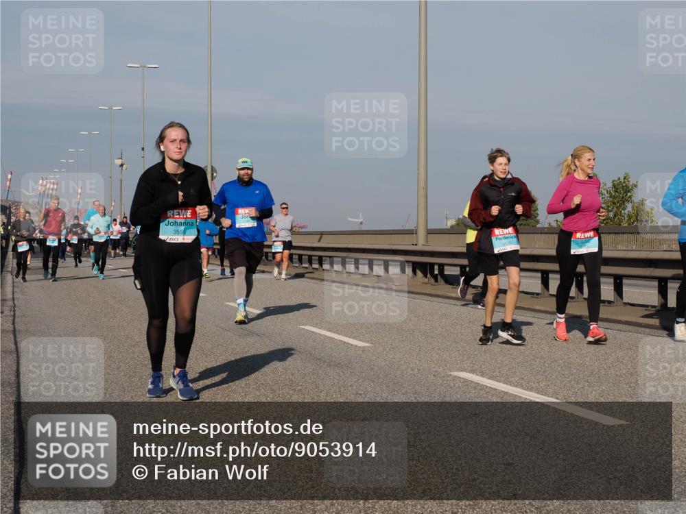03.10.2025 - Köhlbrandbrückenlauf Fabian Wolf http://msf.ph/oto/9053914 03.10.2025 10:02:31 Position 3 3555 meine-sportfotos.de