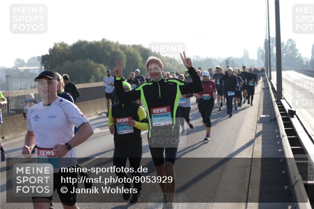 03.10.2025 - Köhlbrandbrückenlauf Jannik Wohlers http://msf.ph/oto/9053929 03.10.2025 09:20:05 Position 3 3815, 1464, 1201 meine-sportfotos.de