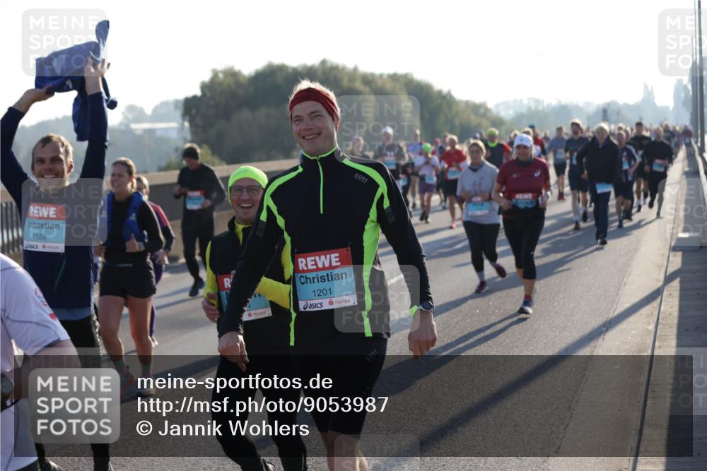 03.10.2025 - Köhlbrandbrückenlauf Jannik Wohlers http://msf.ph/oto/9053987 03.10.2025 09:20:06 Position 3 1558, 1201 meine-sportfotos.de
