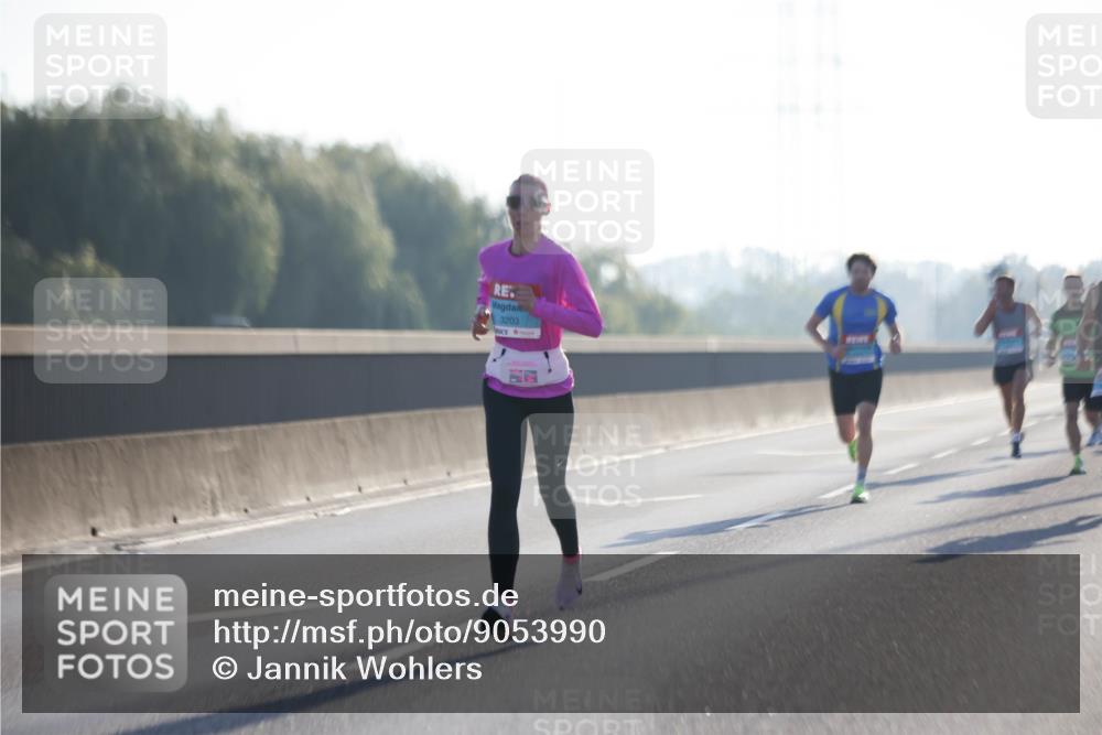 03.10.2025 - Köhlbrandbrückenlauf Jannik Wohlers http://msf.ph/oto/9053990 03.10.2025 09:11:36 Position 3 3203 meine-sportfotos.de