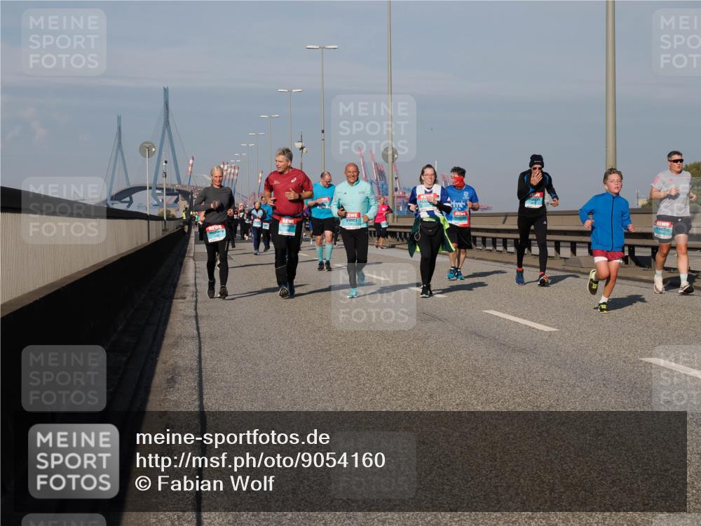 03.10.2025 - Köhlbrandbrückenlauf Fabian Wolf http://msf.ph/oto/9054160 03.10.2025 10:02:36 Position 3  meine-sportfotos.de