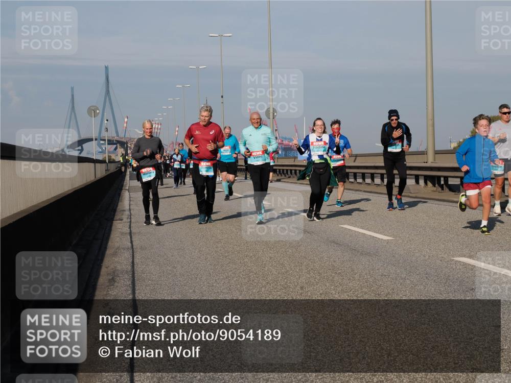 03.10.2025 - Köhlbrandbrückenlauf Fabian Wolf http://msf.ph/oto/9054189 03.10.2025 10:02:37 Position 3  meine-sportfotos.de