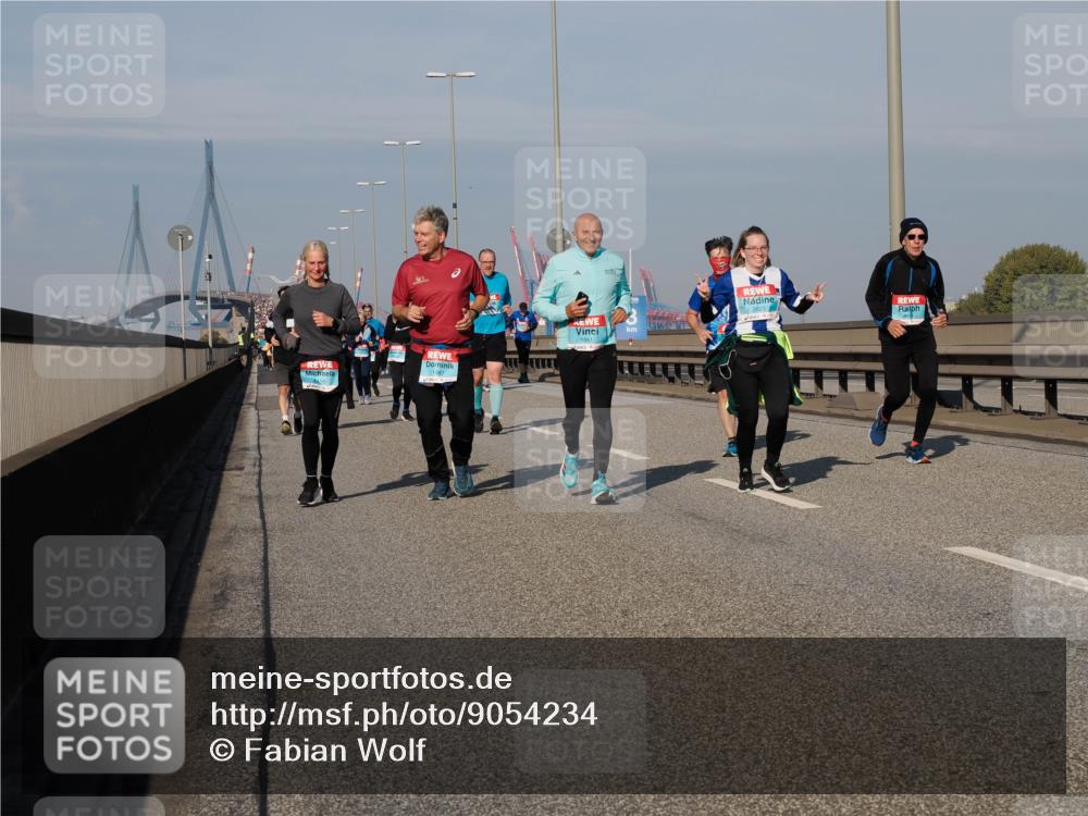 03.10.2025 - Köhlbrandbrückenlauf Fabian Wolf http://msf.ph/oto/9054234 03.10.2025 10:02:38 Position 3 1861 meine-sportfotos.de