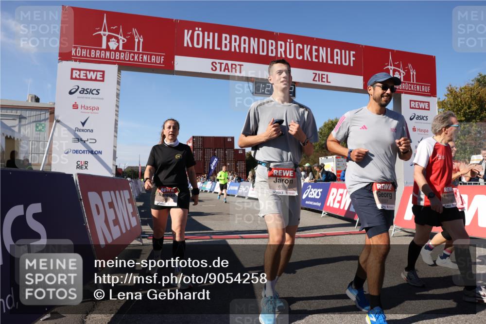 03.10.2025 - Köhlbrandbrückenlauf Lena Gebhardt http://msf.ph/oto/9054258 03.10.2025 13:23:33 Ziel 4450, 4477, 4719, 4752, 4887, 4892, 5003, 5114, 5653, 6291, 6337, 6338, 6378 meine-sportfotos.de