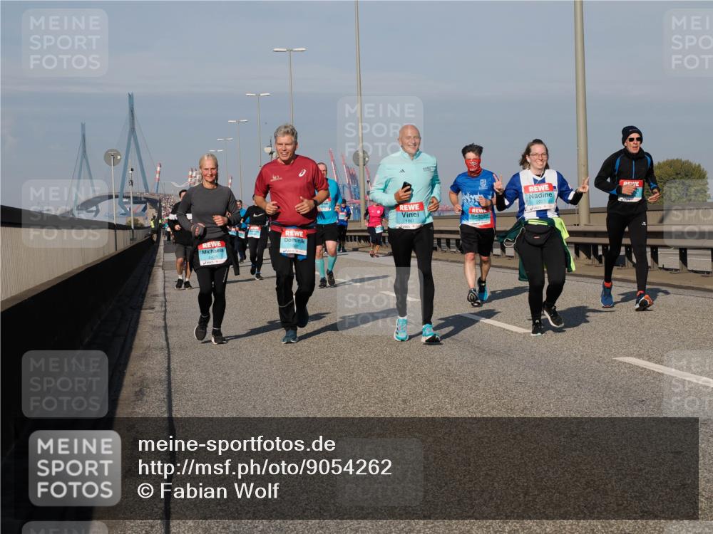 03.10.2025 - Köhlbrandbrückenlauf Fabian Wolf http://msf.ph/oto/9054262 03.10.2025 10:02:38 Position 3 1861, 2023 meine-sportfotos.de