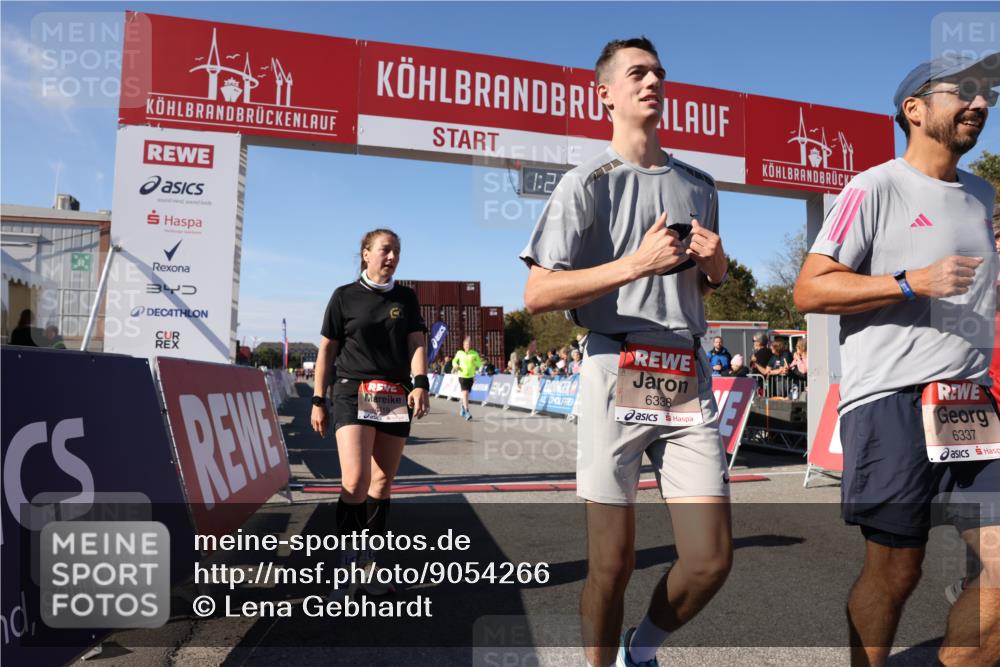 03.10.2025 - Köhlbrandbrückenlauf Lena Gebhardt http://msf.ph/oto/9054266 03.10.2025 13:23:33 Ziel 4450, 4477, 4719, 4752, 4887, 4892, 5003, 5114, 5653, 6291, 6337, 6338, 6378 meine-sportfotos.de