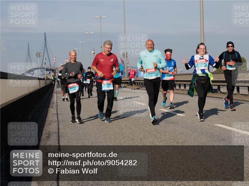 03.10.2025 - Köhlbrandbrückenlauf Fabian Wolf http://msf.ph/oto/9054282 03.10.2025 10:02:39 Position 3 2435, 1861, 12023 meine-sportfotos.de