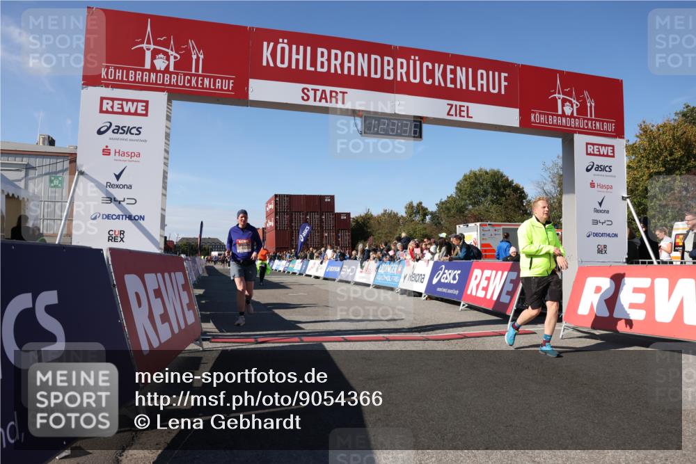 03.10.2025 - Köhlbrandbrückenlauf Lena Gebhardt http://msf.ph/oto/9054366 03.10.2025 13:23:37 Ziel 4285, 4450, 4477, 4719, 4743, 4752, 4887, 4892, 5003, 5114, 5397, 5653, 5855, 6337, 6338, 6378 meine-sportfotos.de